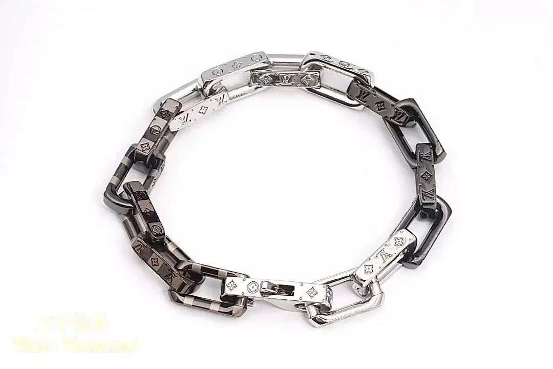 Louis Vuitton Damier Bracelet Chain