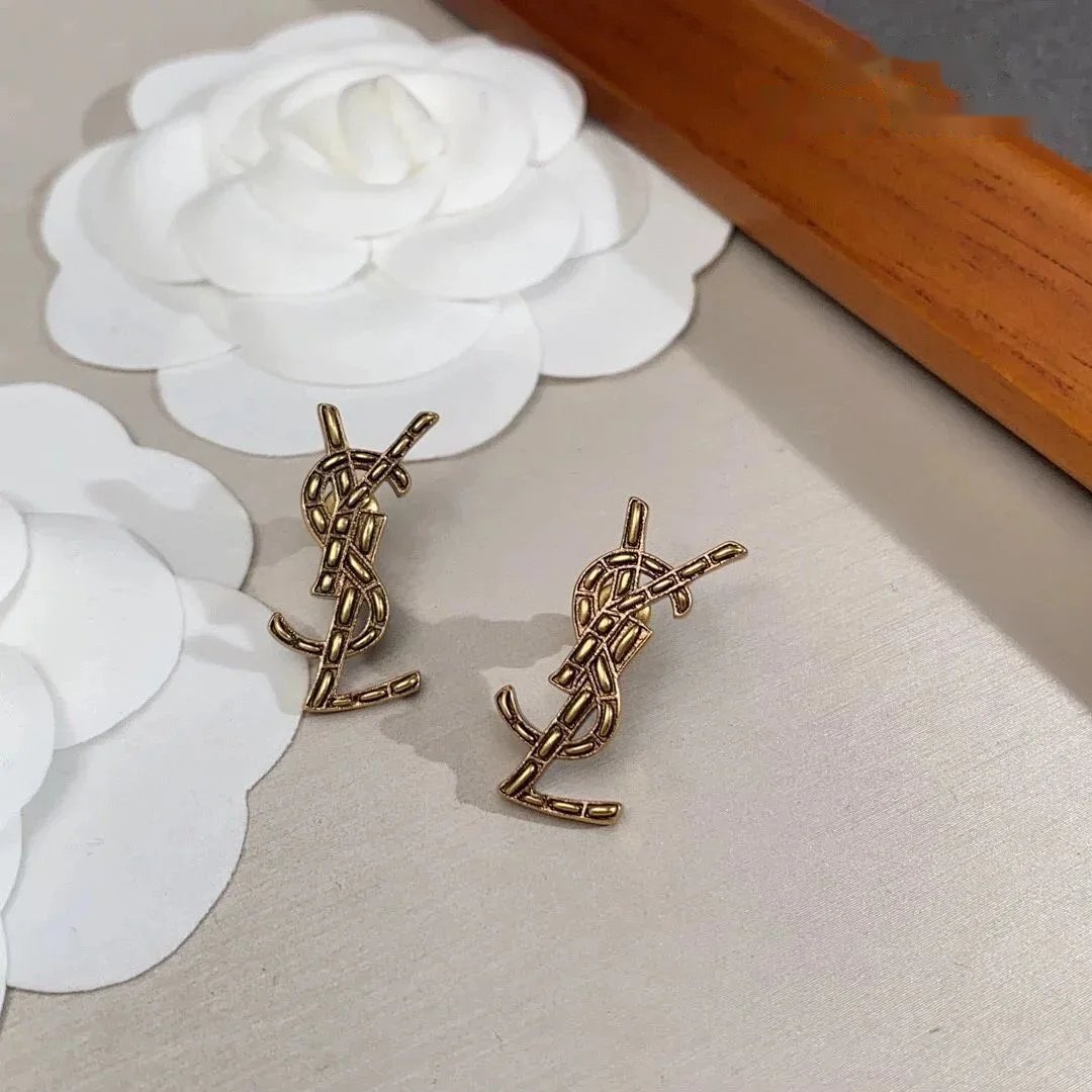 Louis Vuitton Earrings Vintage M02